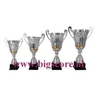 B: Bekers groot met Oren